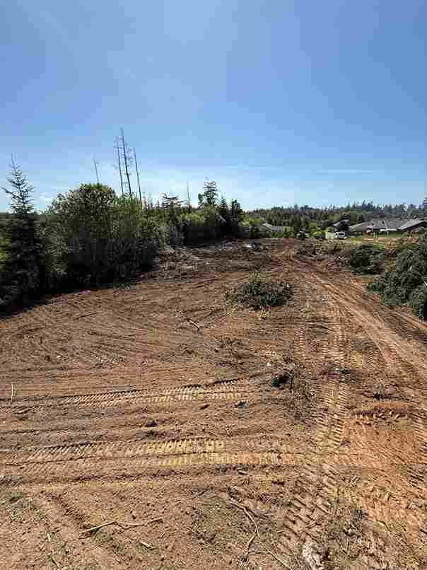 Coos Bay Home Site Prep - Site Prep project in Coos Bay, Oregon (photo 8)